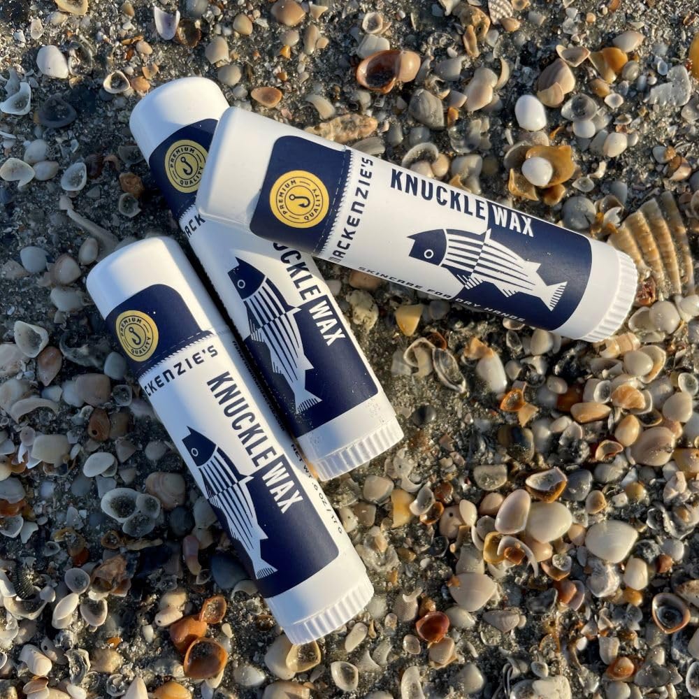 MACKENZIE'S Knuckle Wax hecho en Nueva Inglaterra, producido en lotes pequeños.
