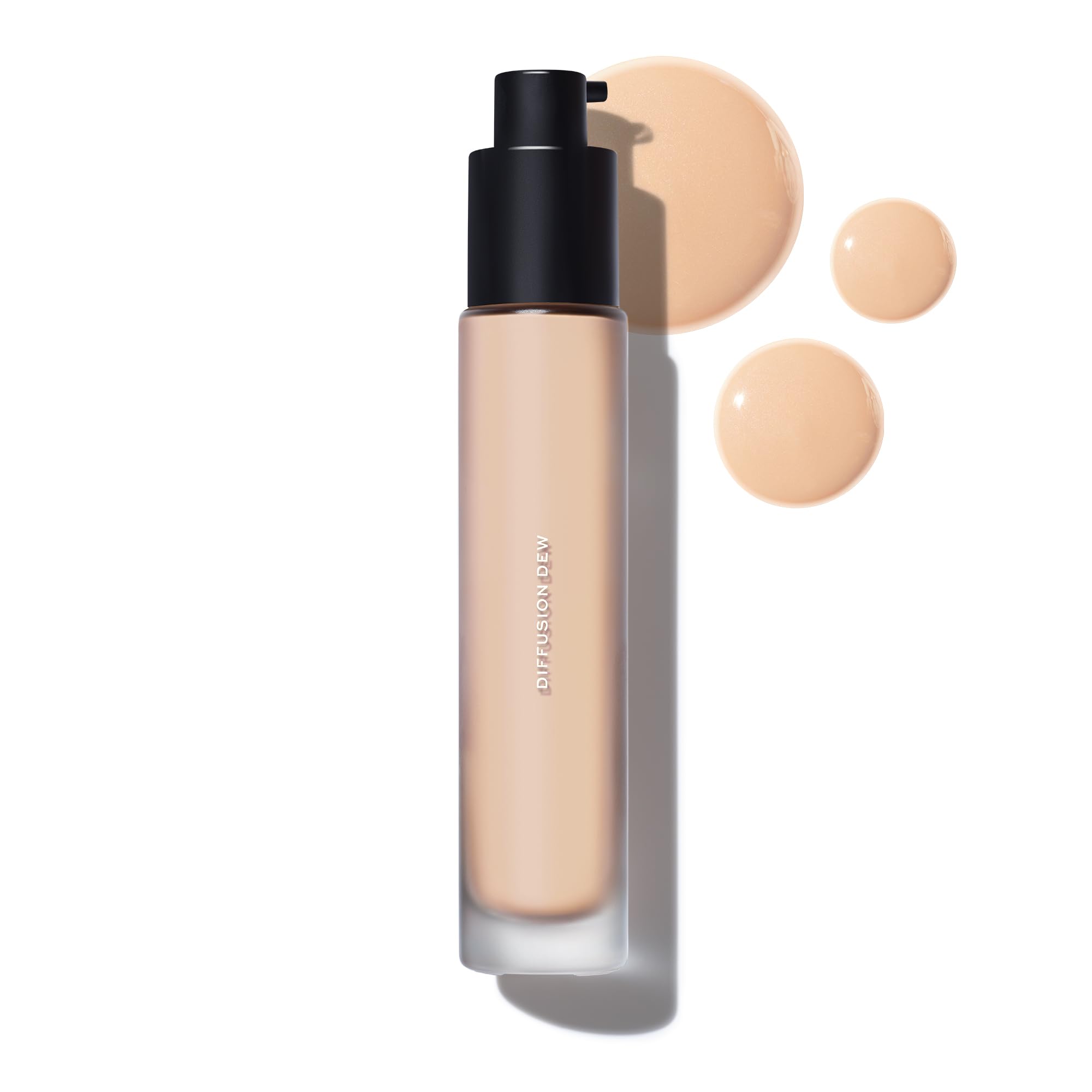 MAKE Beauty Diffusion Dew Skin Tint: aplicación sin esfuerzo para tono uniforme.