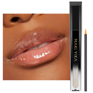 MAKI YIKA brillo labial transparente aplicado para un look suave y natural