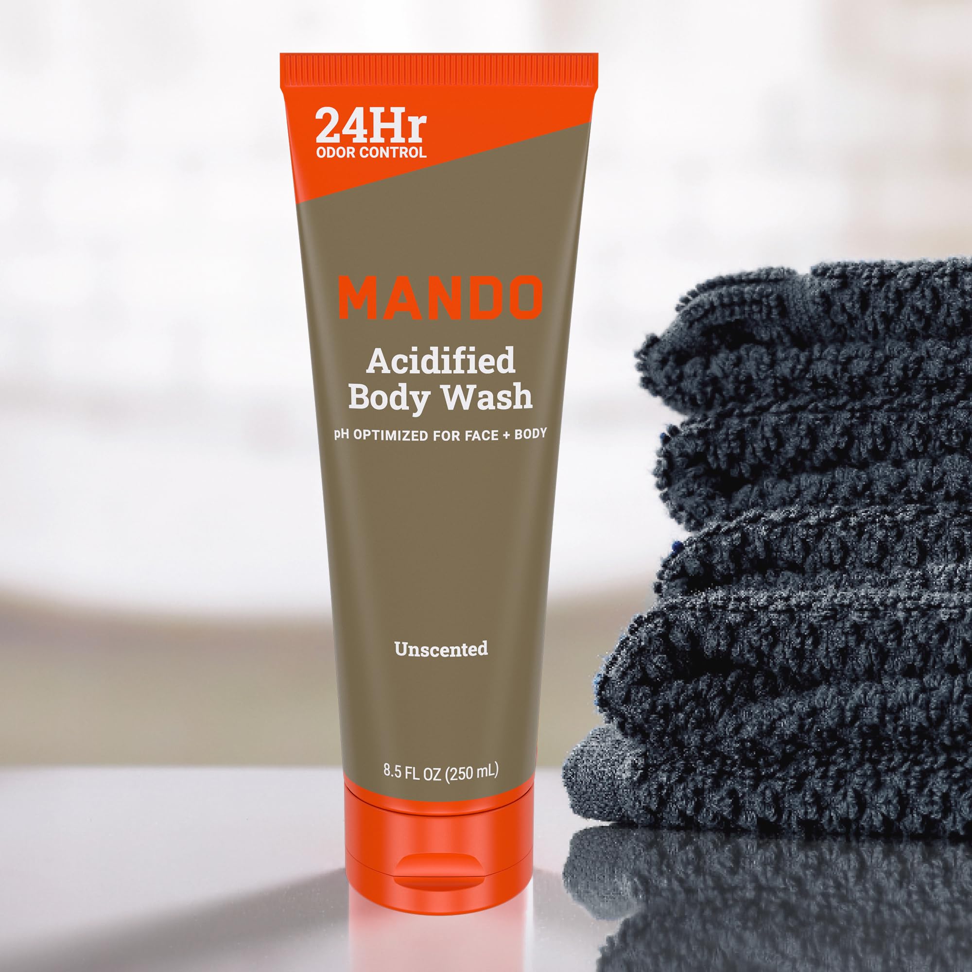 Aplicación en mano de Mando Odor Shield facilita lavado suave