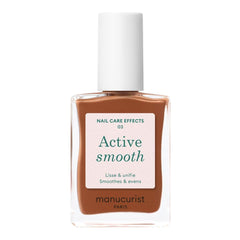 Manucurist Active Smooth 03 botella bronce satinado para uso diario.