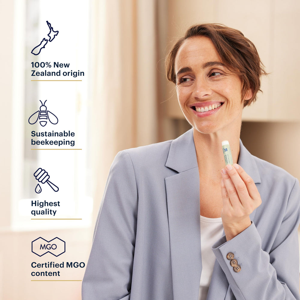 Manuka Health Lip Rescue: protección con cera de abejas para barrera adicional.