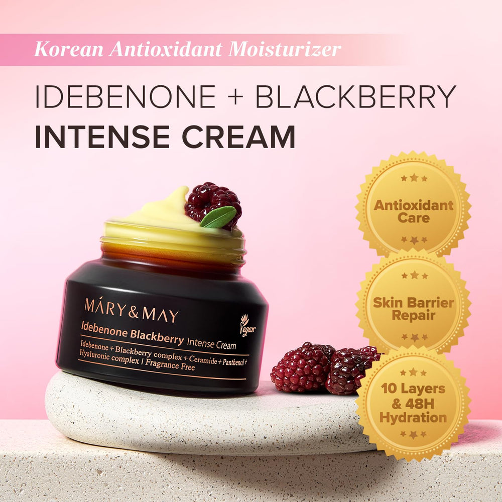 Mary&May Idebenone Blackberry Cream, frasco compacto para uso diario.
