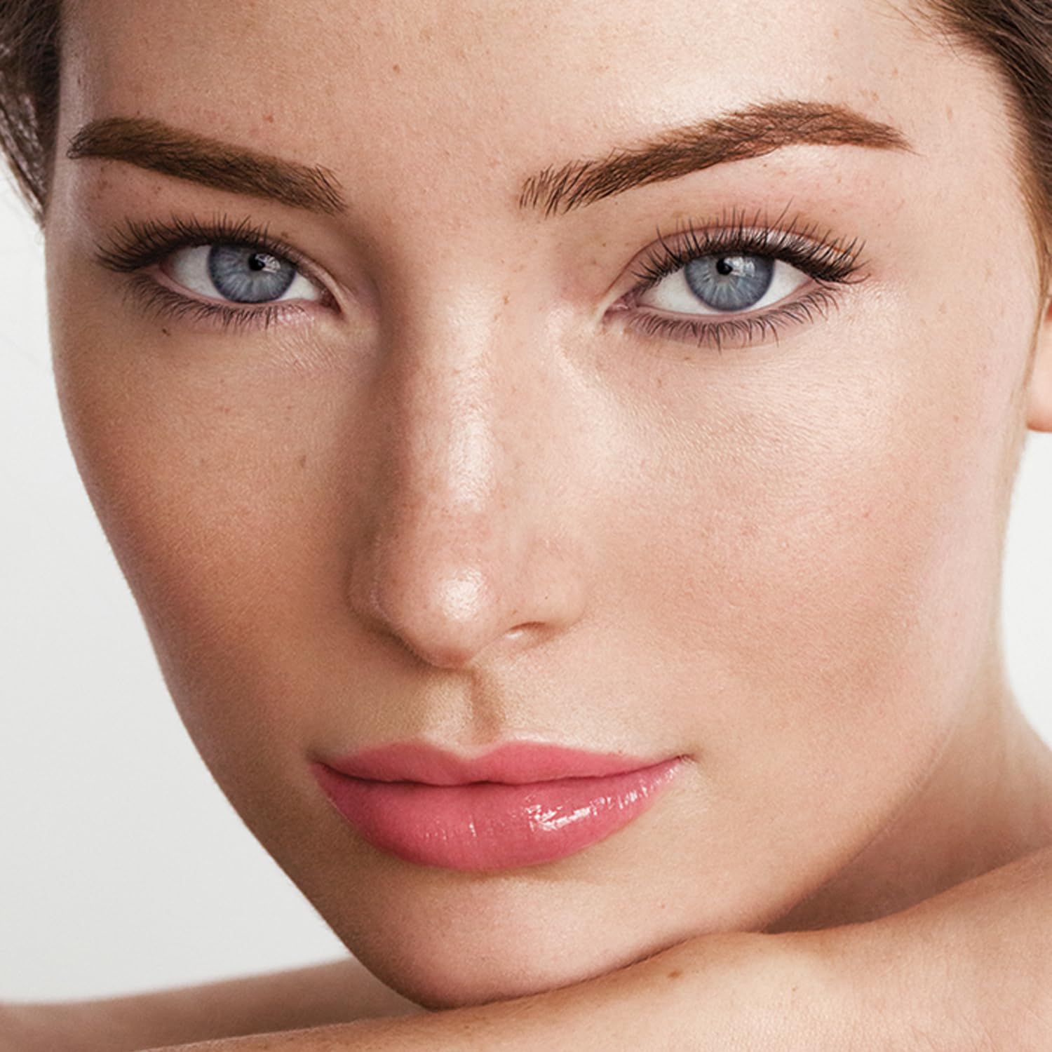 The G.O.A.T Mascara empaque sostenible para un consumo más consciente.