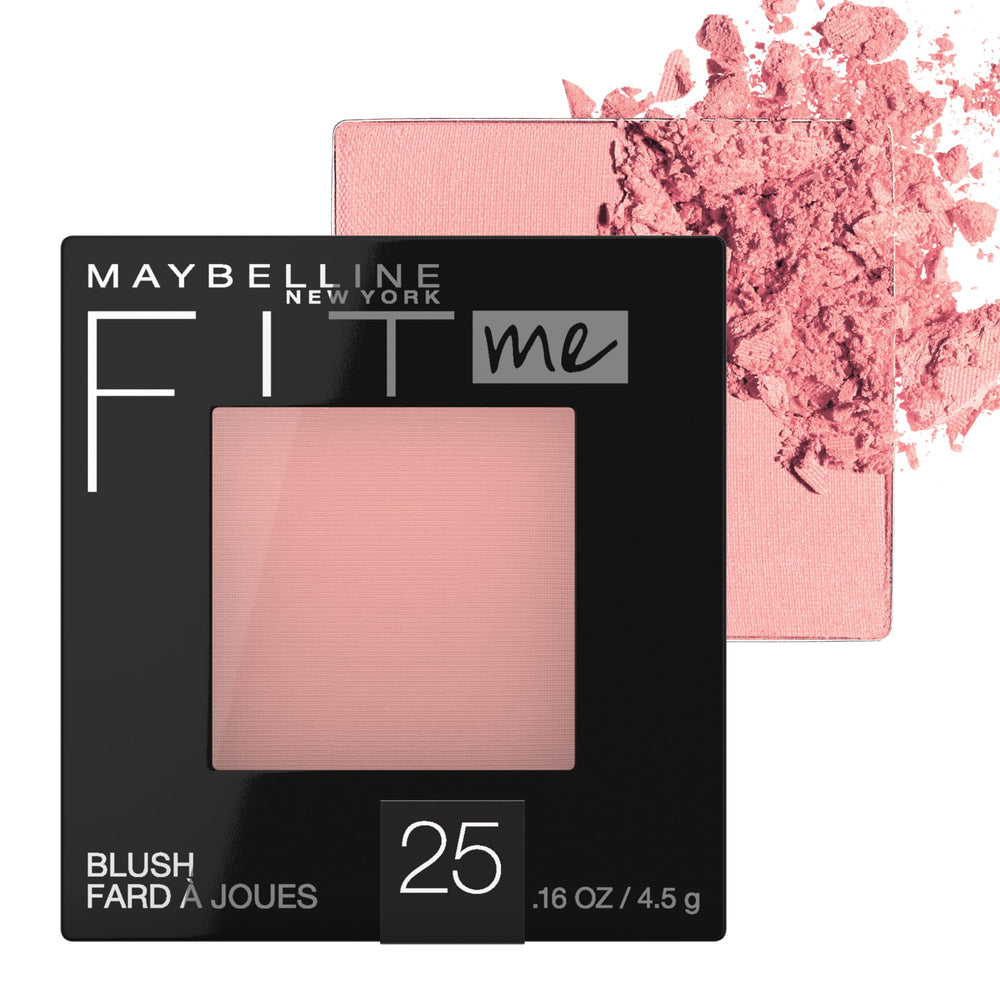 Maybelline Fit Me Blush aplicado en las mejillas para tono natural y duradero.