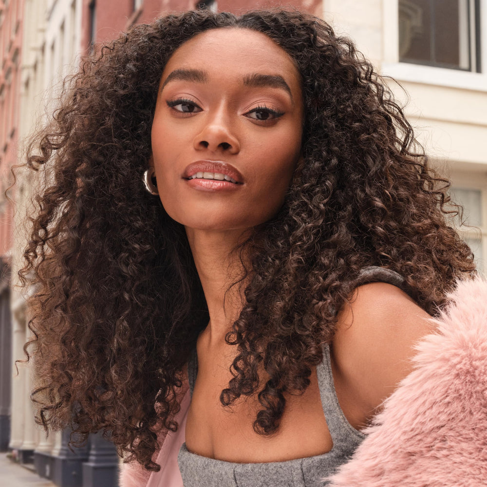 Maybelline Superfluff Cejas: duración todo el día sin retoques