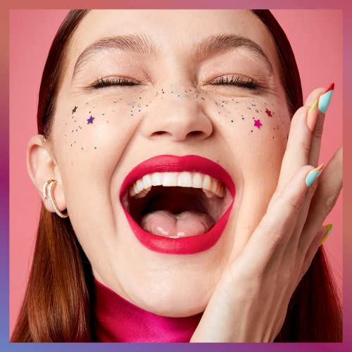 Maybelline SuperStay Matte Ink, aplicación en un paso para acabado perfecto.