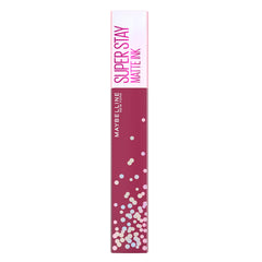 Maybelline SuperStay Matte Ink, pigmento alto para color duradero y mate.