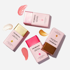 MCoBeauty Super Glow Bronzing Drops: mezcla con hidratante para un tono cálido sin esfuerzo.