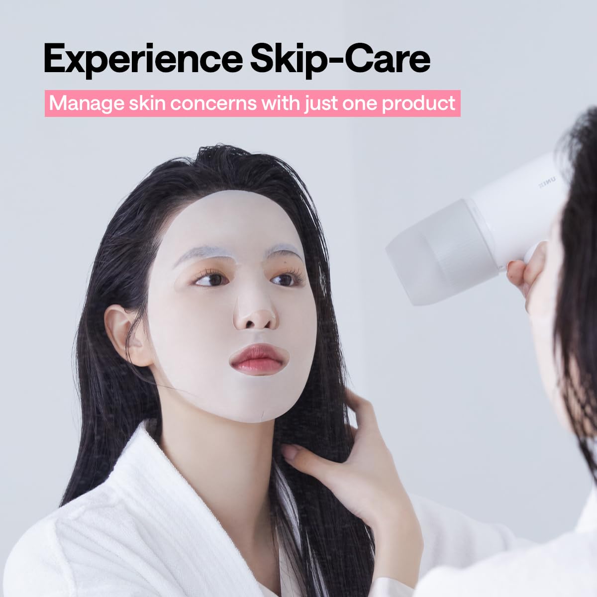 Pinza integrada para manejo higiénico de la mascarilla Mediheal Derma 365.