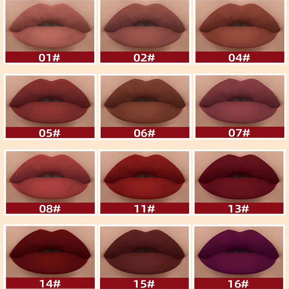 Melemando barra labial matte con textura cremosa, aplicación suave y uniforme