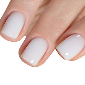 MEMEDA esmalte gel blanco lechoso para uñas con acabado suave y duradero.