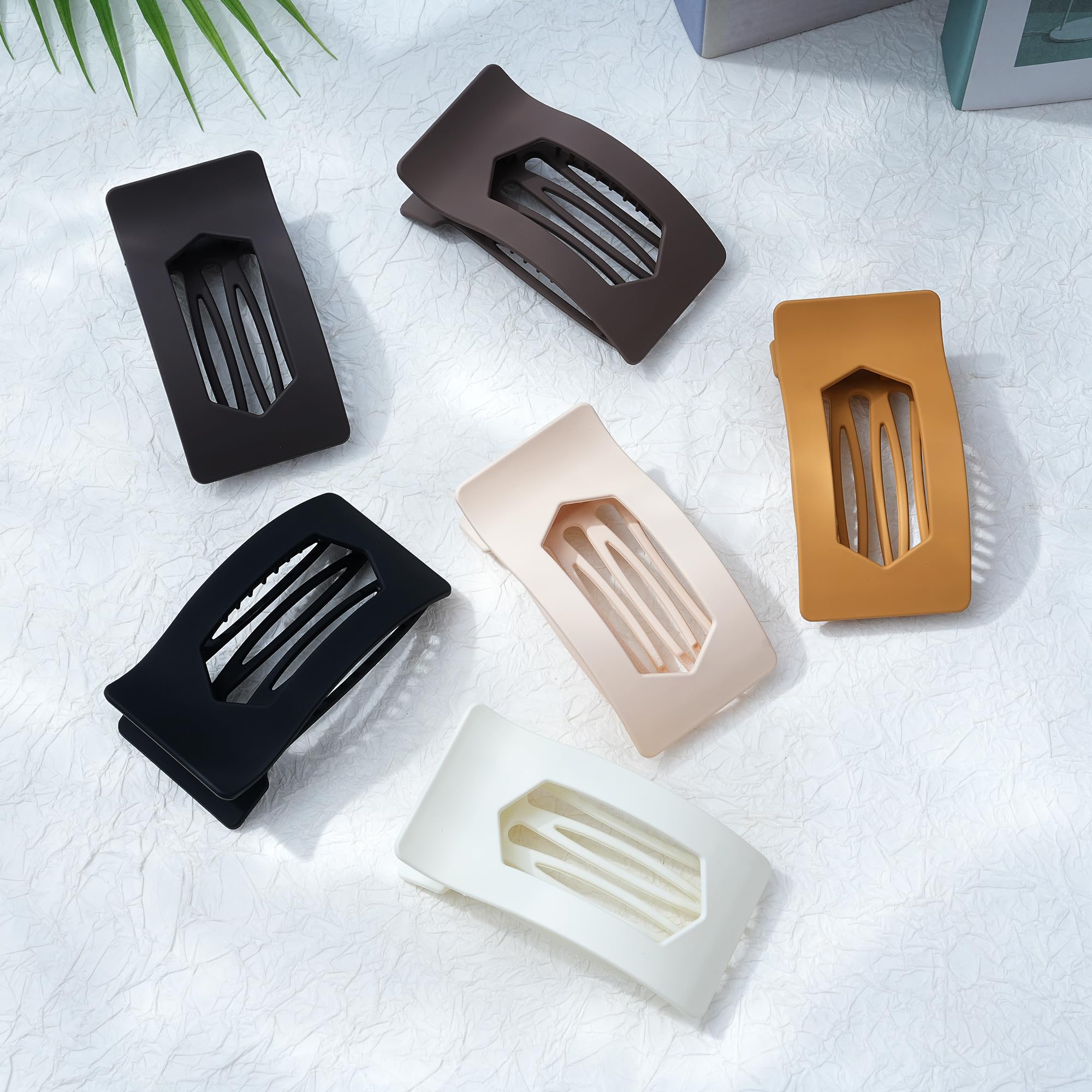 Mesovor clip plano para bodas y eventos, con agarre estable.