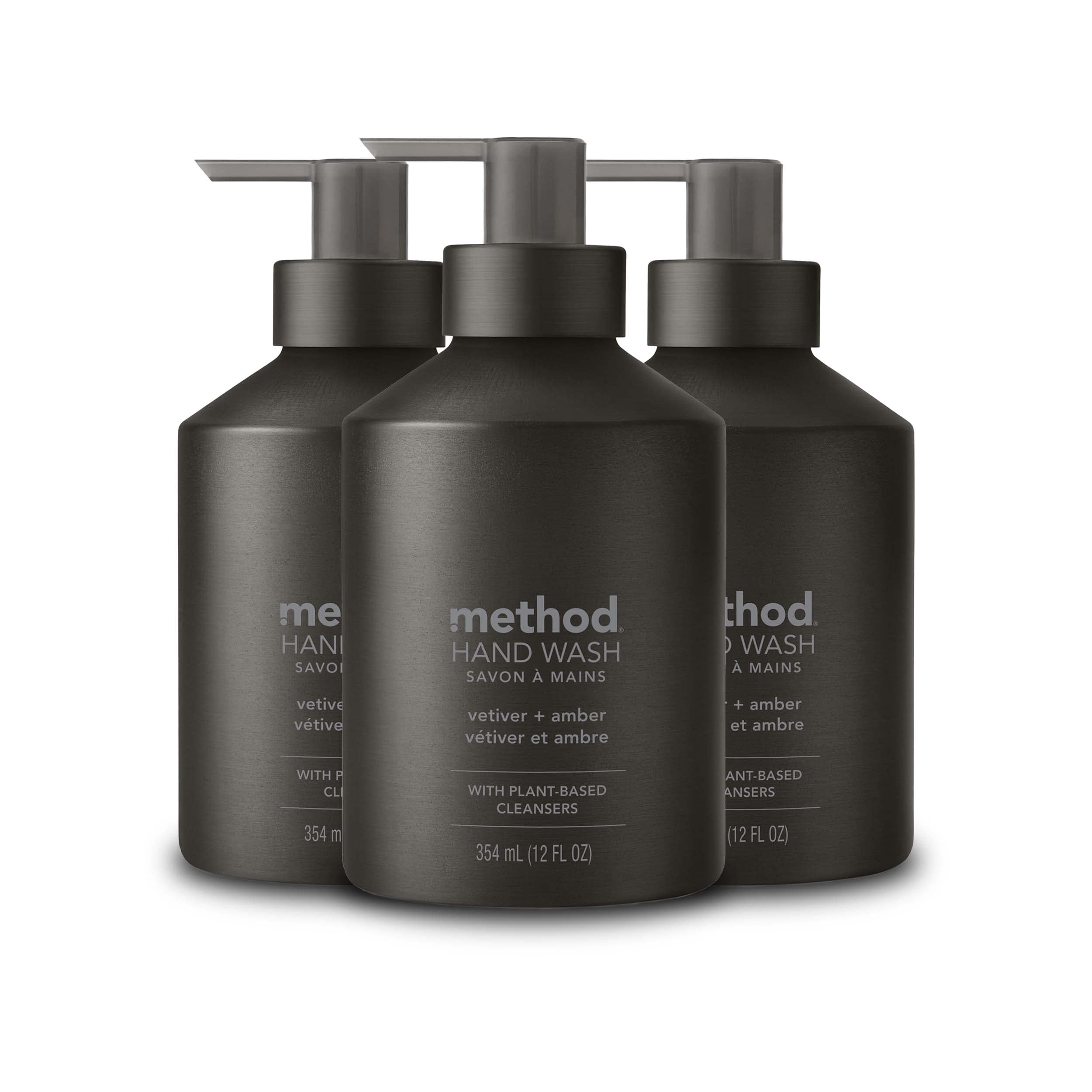 Method Jabon Manos Gel Vetiver Ámbar: botella de aluminio negro en primer plano.