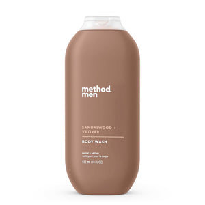 Method Men Body Wash Sandalwood + Vetiver, botella, aroma sofisticado para duchas diarias.