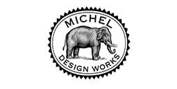 Michel Design Works Honey Almond, espuma para manos, textura lujosa que cuida la piel.