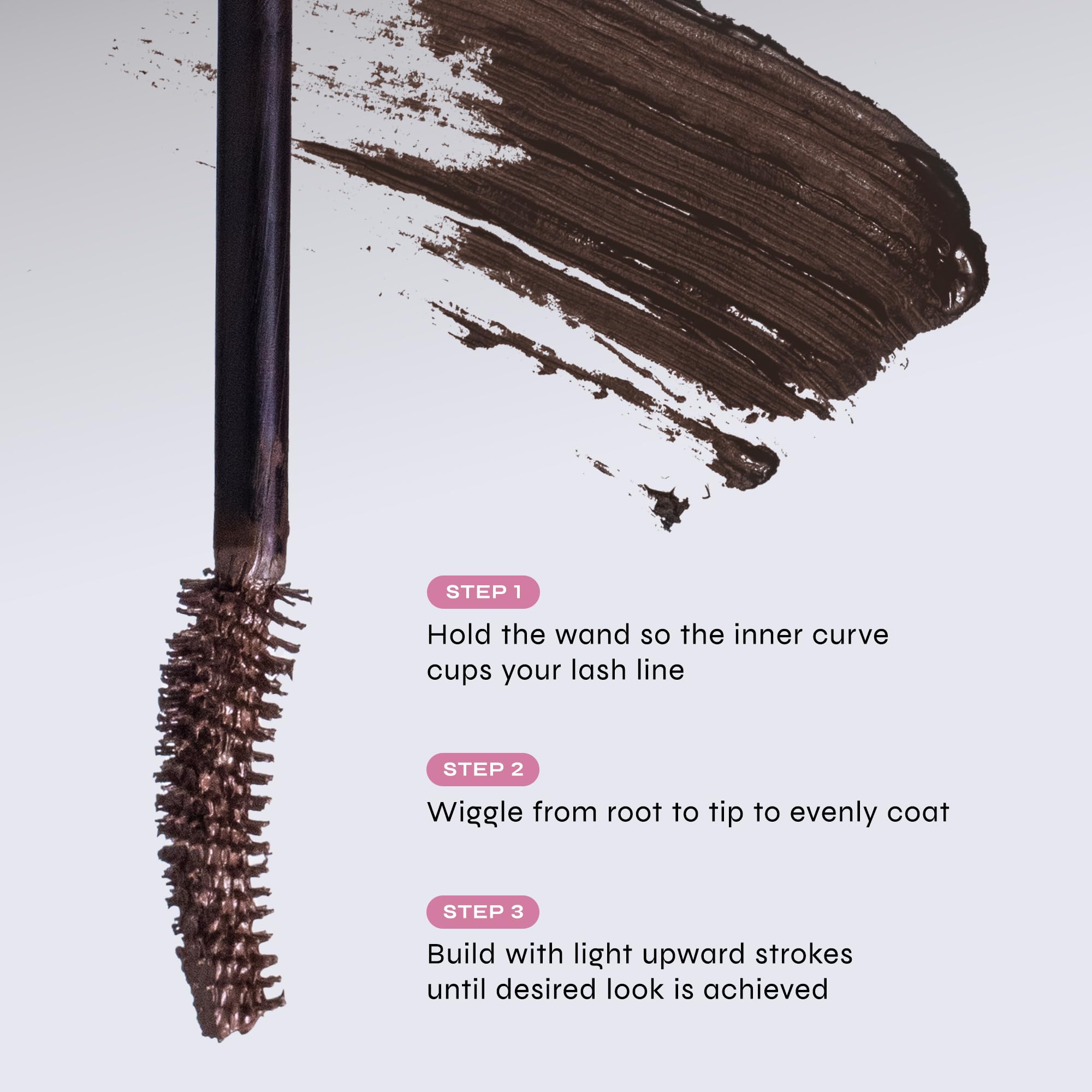 Milani Fan Club Mascara: hecho en Italia, resultados duraderos y resistencia a manchas.