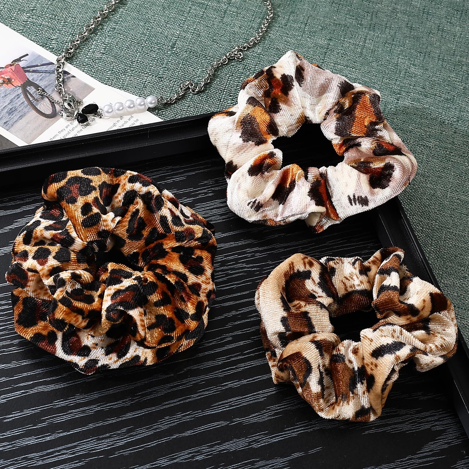 Recogidos con estampa leopardo de Mirlern para fiestas y ocasiones.