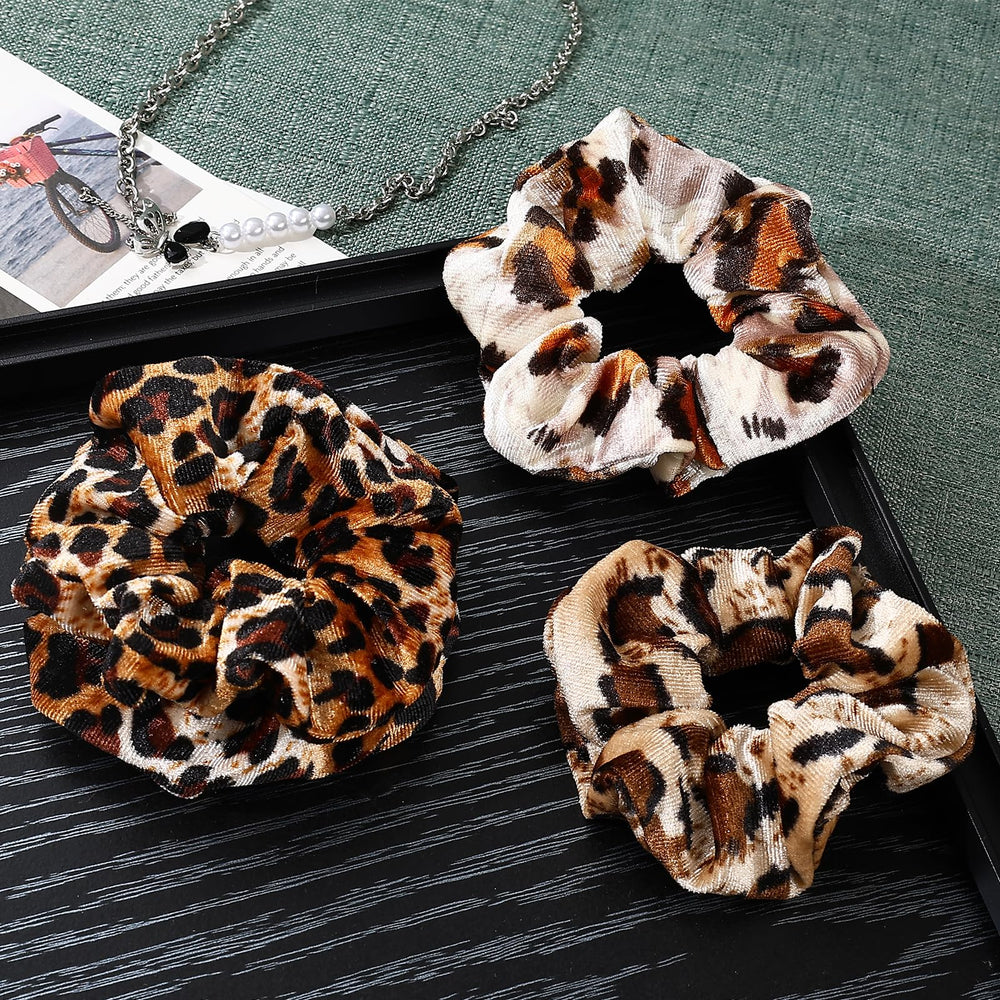 Recogidos con estampa leopardo de Mirlern para fiestas y ocasiones.