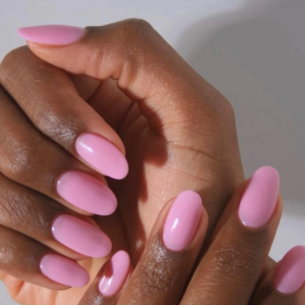 Modelones conjunto de uñas y adhesivos para aplicación rápida y limpia.