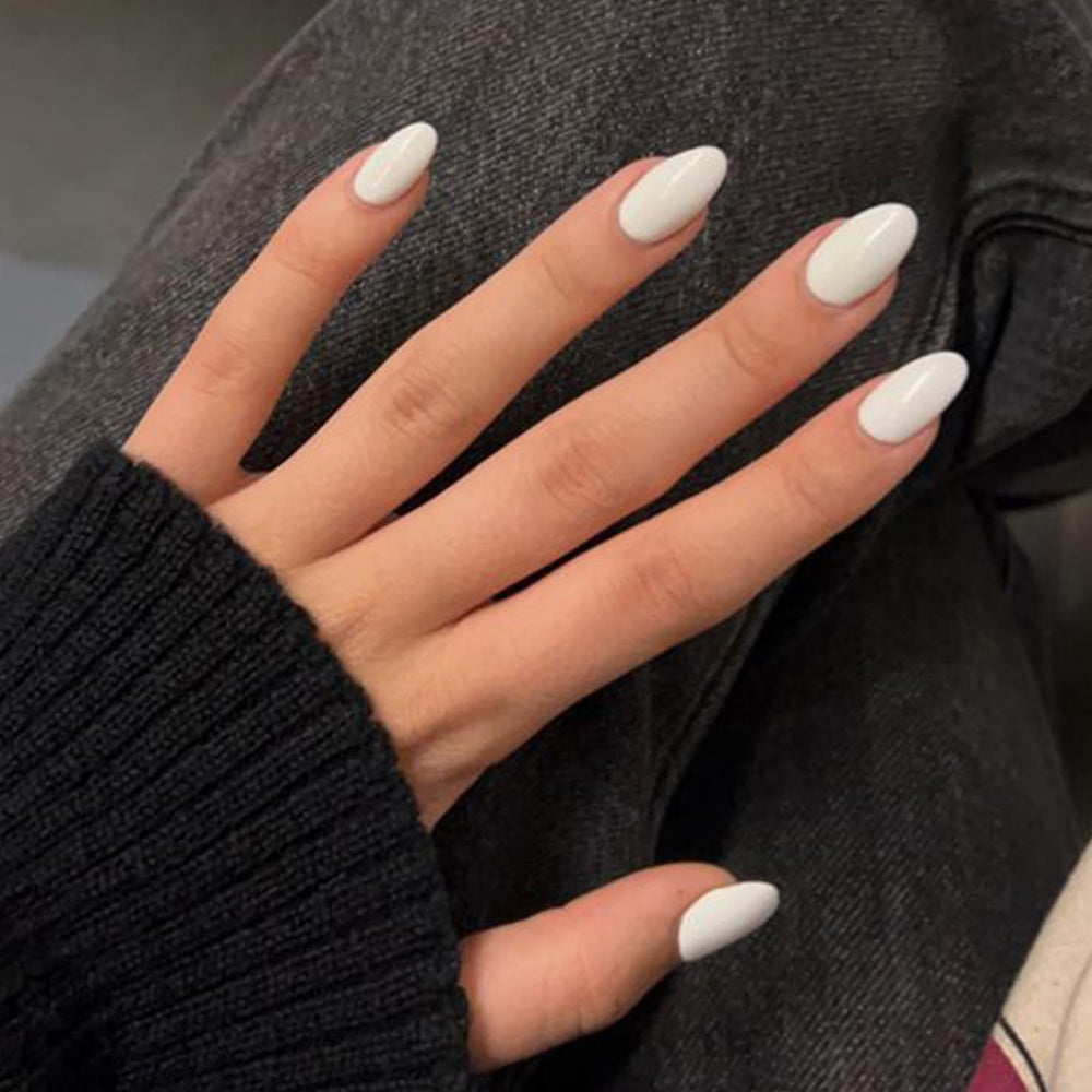 Modelones uñas postizas ovaladas blanco elegante para un look limpio y rápido