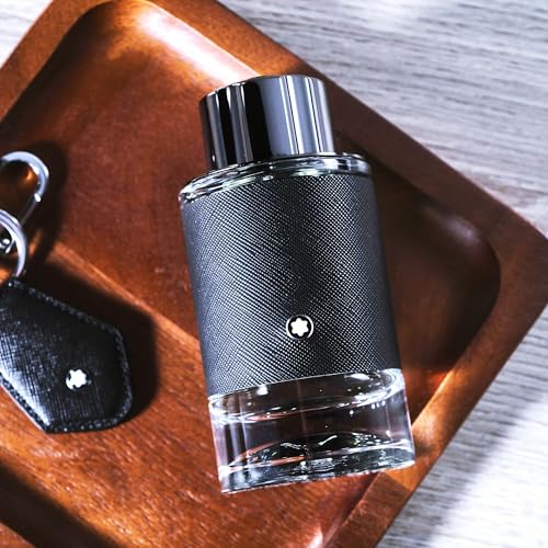 Montblanc Explorer gel de ducha: textura espumosa, limpieza suave y revitalizante.