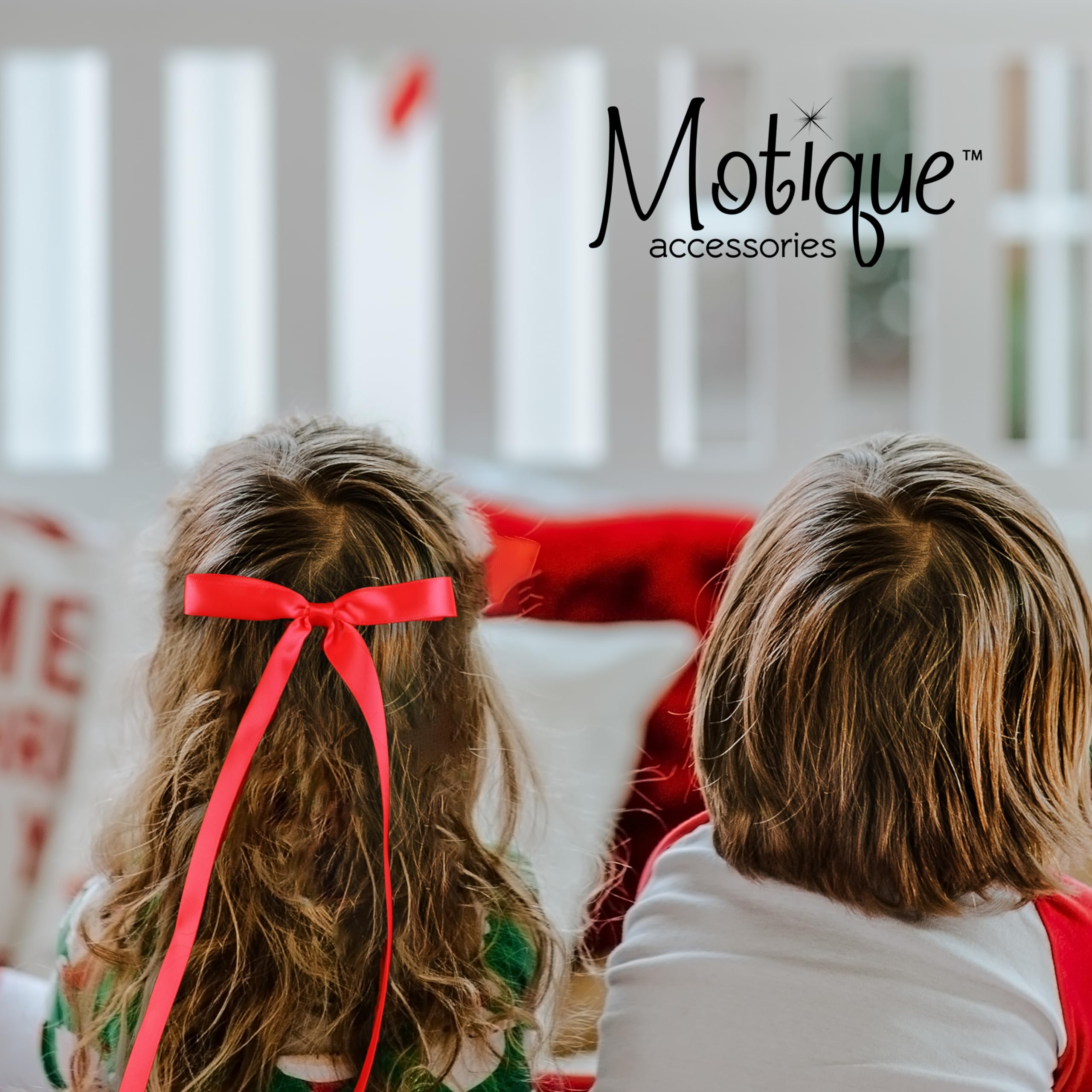 Clip Motique con lazo blanco, sujeción estable para coletas y recogidos.