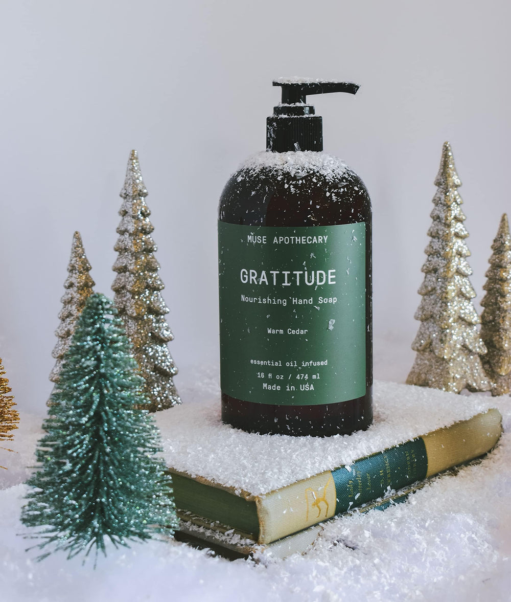 Muse Apothecary Jabón botánico espumoso para piel suave y limpia