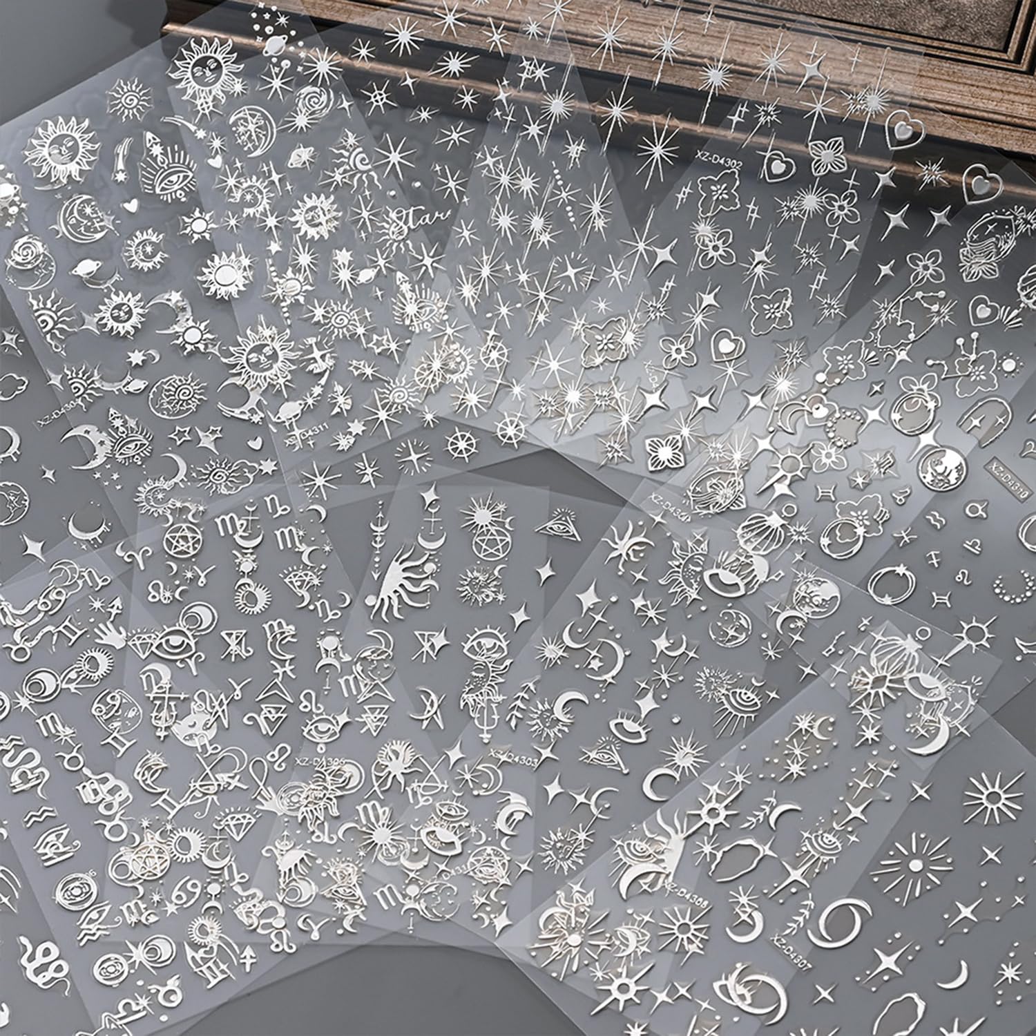 Calcomanías para uñas plateadas con estrella y luna para uñas artificiales