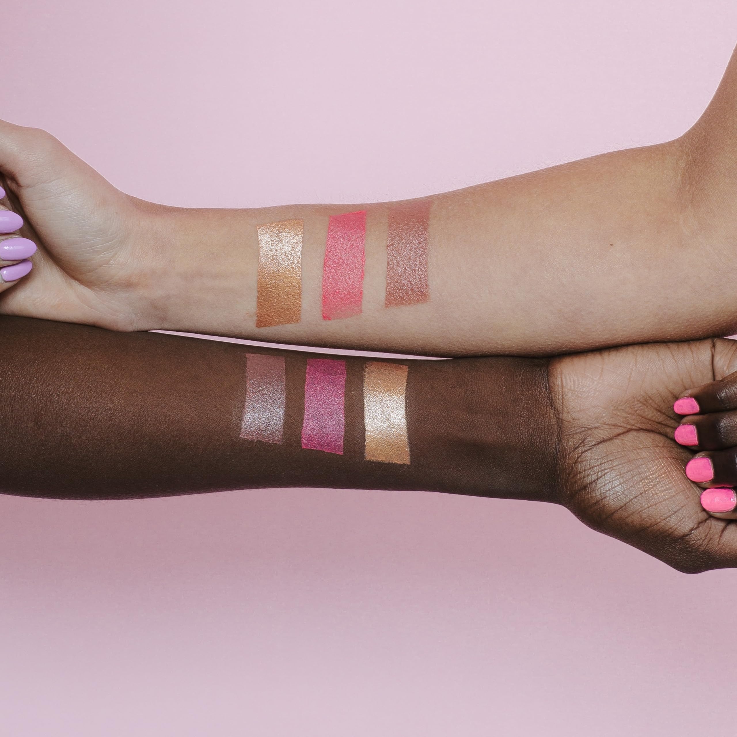 Naked Sundays Glow Balm Pink Pop para labios con color duradero y brillo suave.