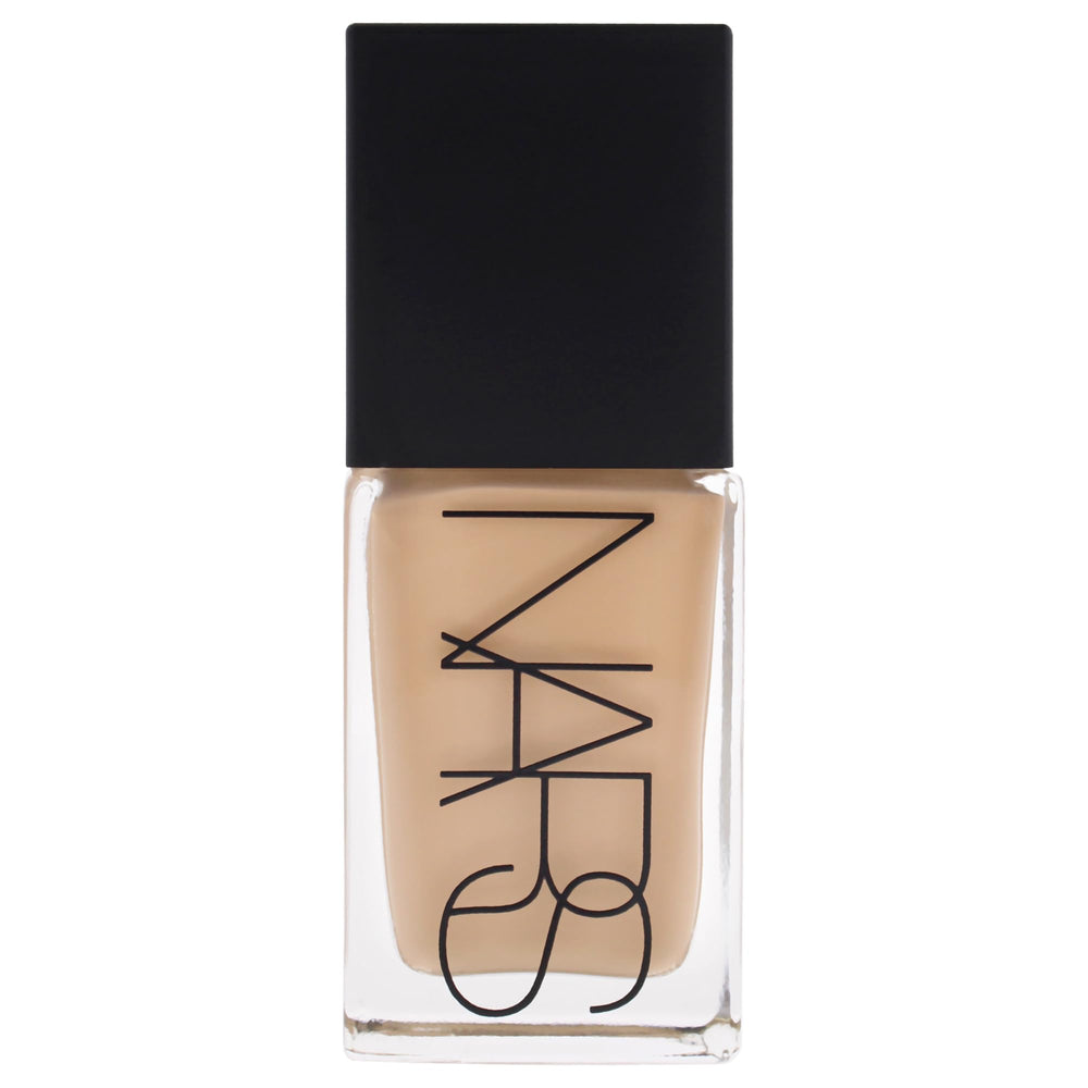 NARS Base reflejante de luz M2 Santa Fe, textura sedosa sobre la piel.