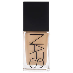 NARS Base reflejante de luz M2 Santa Fe, textura sedosa sobre la piel.