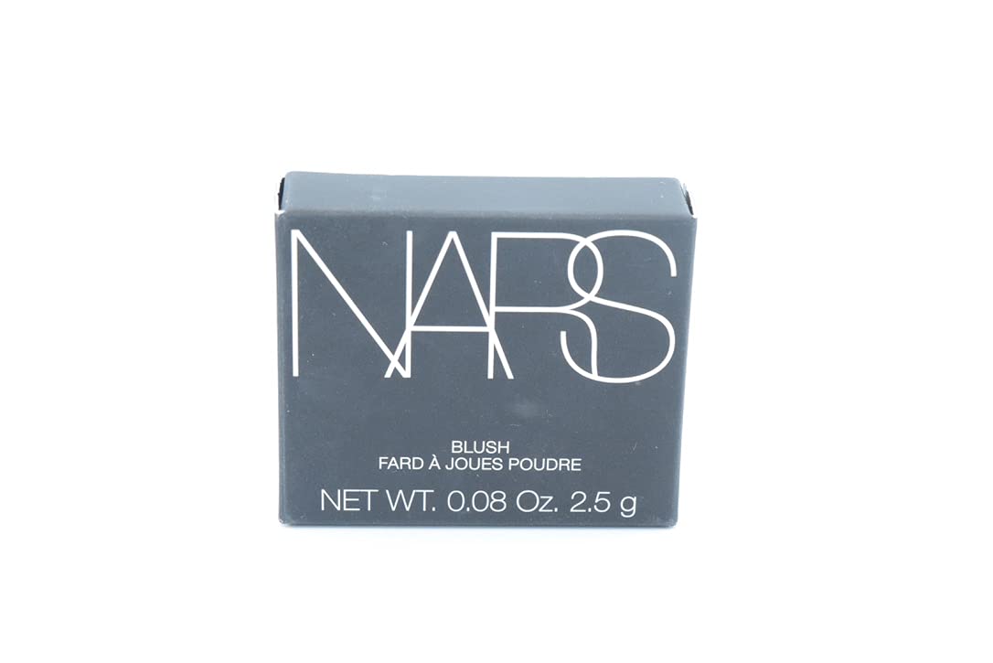 NARS Blush Orgasm X brillo dorado para acabado radiante.
