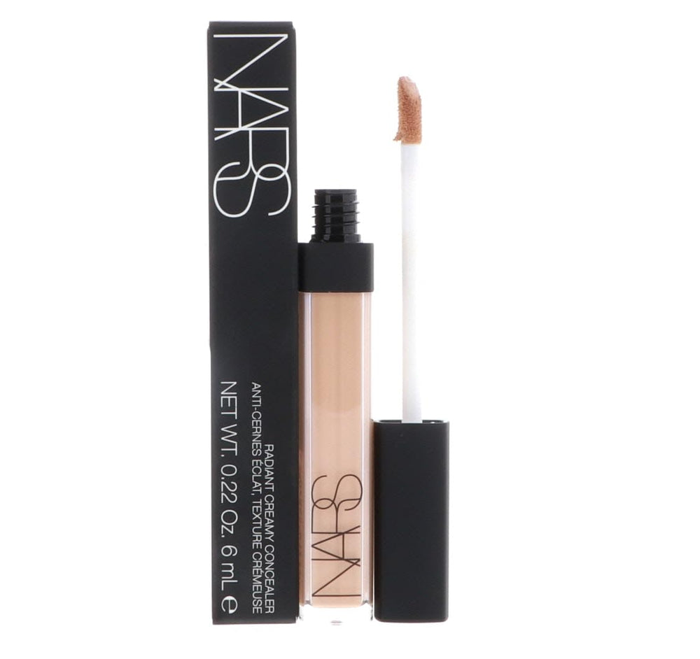 Uso para contorno e iluminación suave con Radiant Creamy de NARS