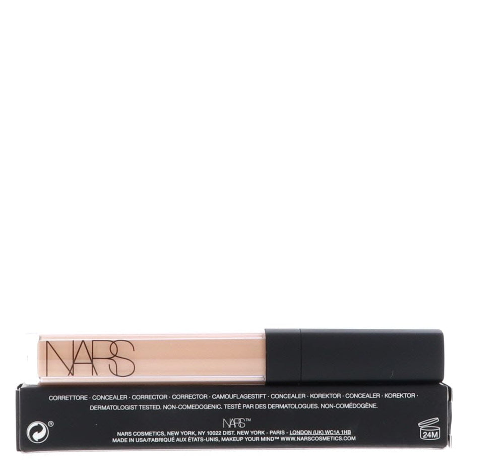 Fórmula sin parabenos ni alcohol del Radiant Creamy de NARS