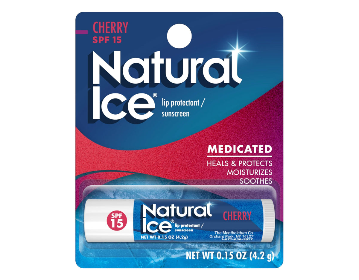 NATURAL bálsamo labial cereza SPF 15, visto de frente.