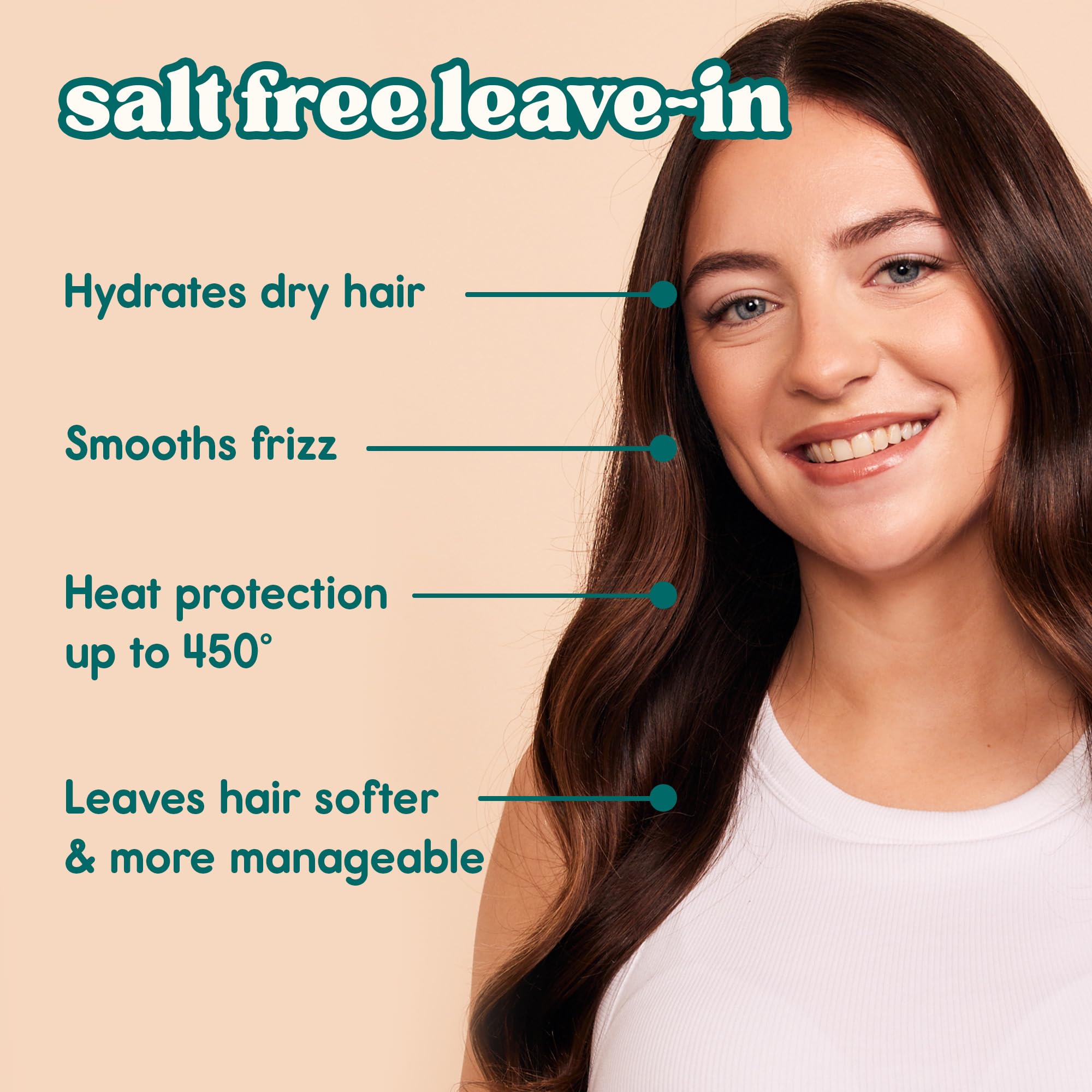 Nature Spell aplicación en cabello húmedo para desenredado suave.