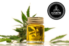 Naturevibe Botanicals Aceite de neem extracción en frío para calidad óptima.