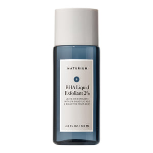 Naturium BHA líquido exfoliante en botella de 4 oz para uso nocturno