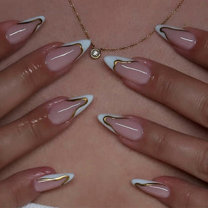 NBNTGH uñas francesas blancas con borde dorado, estilo elegante para eventos