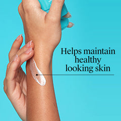 Aplicacif3n en la palma de Neutrogena Hydro Boost para capa suave