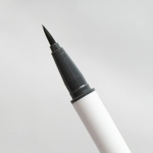 Neutrogena Microbrow acabado natural y duradero en cejas.