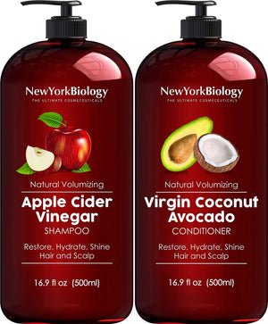 Champú vinagre de manzana New York Biology para limpiar residuos y dejar cabello fresco.