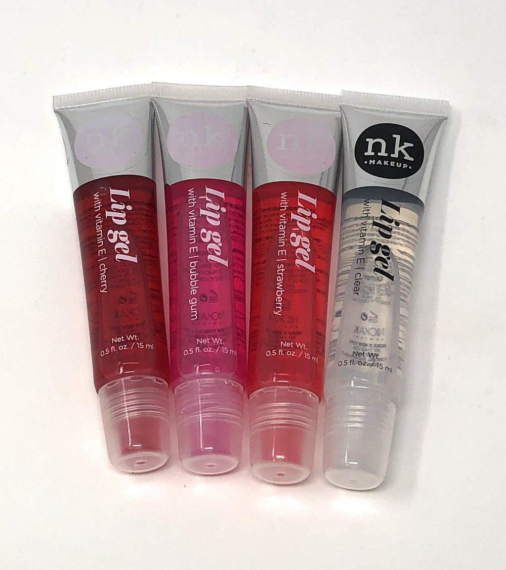 Nicka K Gel Labial fresa aporta color sutil y brillo suave.
