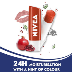 Bálsamo labial NIVEA Granada Brillo, aroma a granada y sensación fresca.