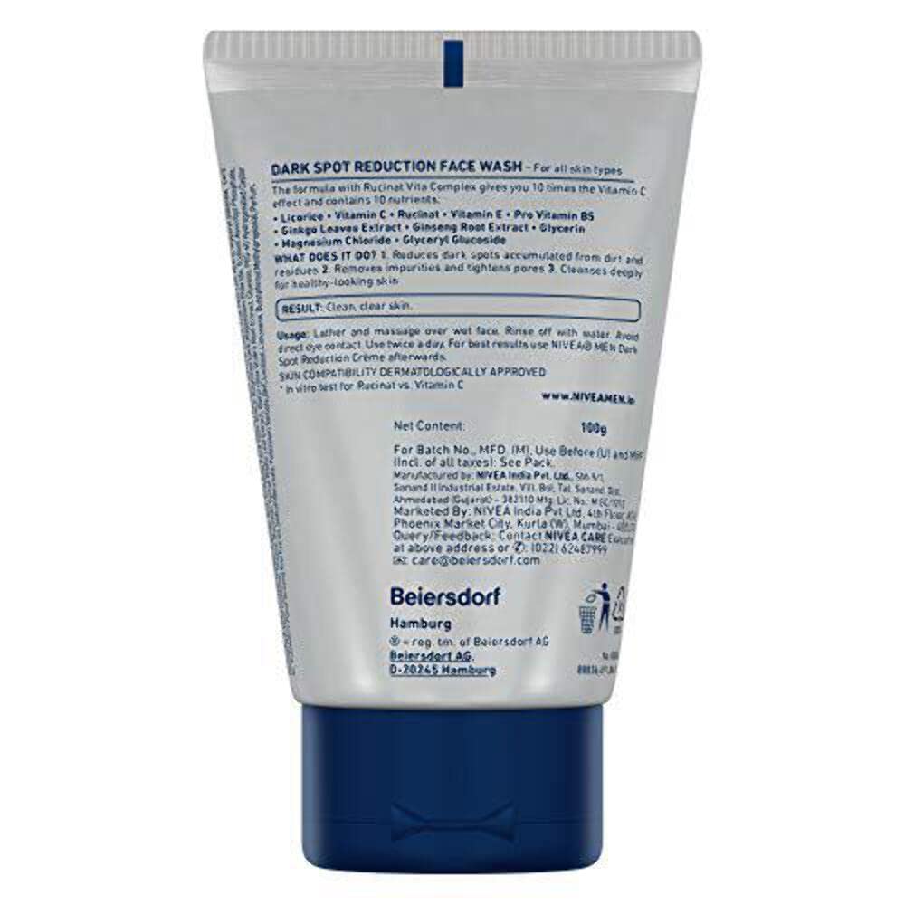 Textura cremosa de NIVEA Men Dark Spot Wash facilita la limpieza rápida