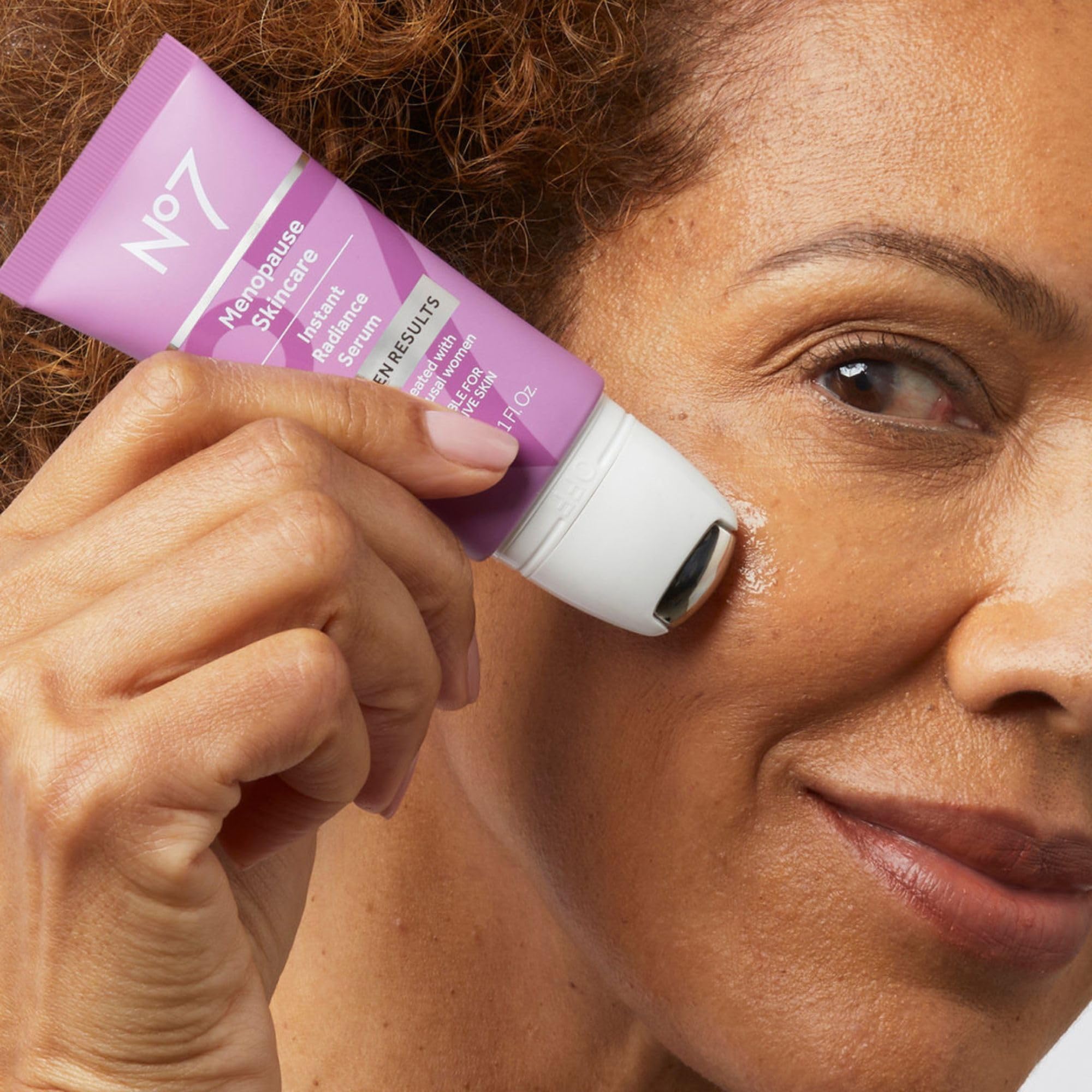 No7 textura suave del suero, se absorbe fácilmente para piel cómoda.