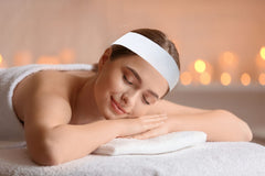 Nujzuir diadema spa desechable 100 unidades para maquillaje y tratamiento.