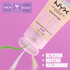 La textura de NYX Bare With Me Blur Tint Foundation ofrece acabado mate ligero.