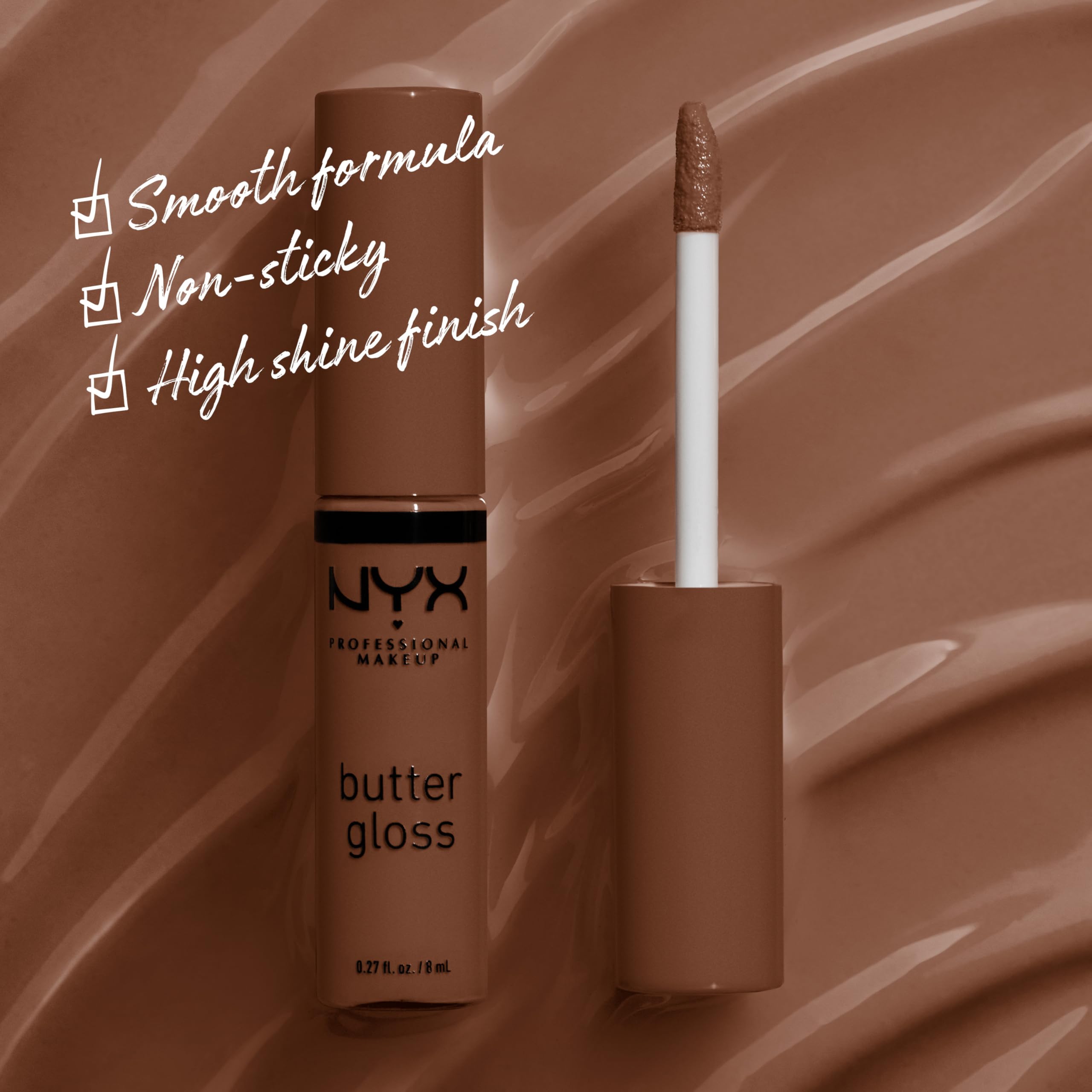 Textura cremosa de NYX Butter Gloss Brown Sugar para labios suaves